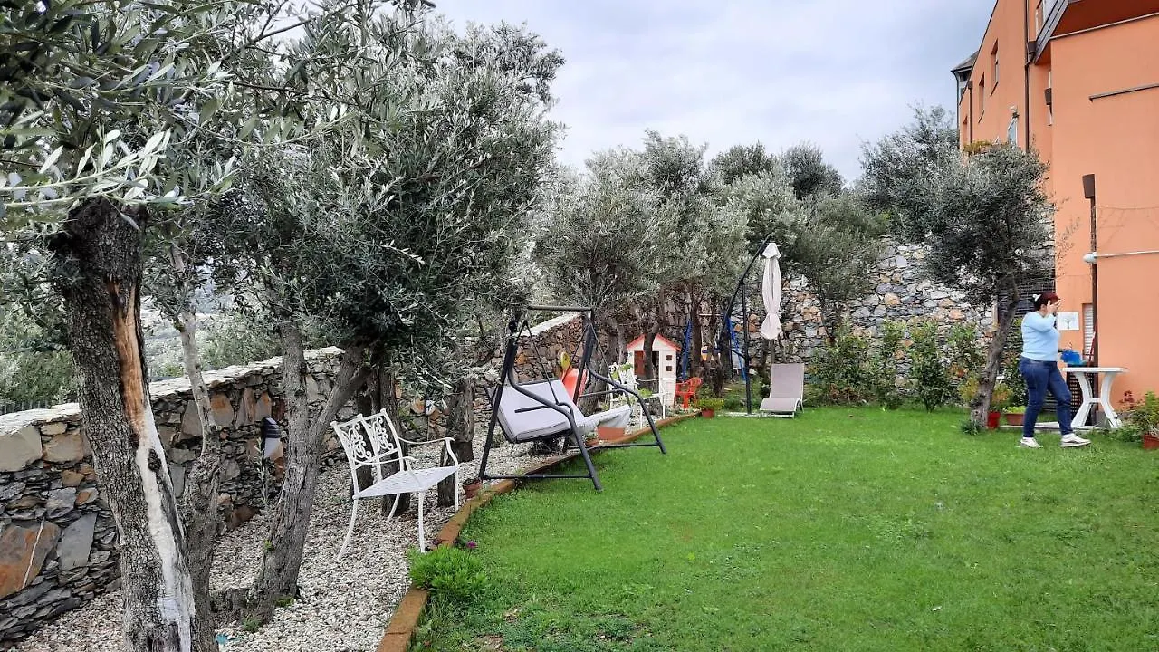Poggio Degli Ulivi Apartment Genoa